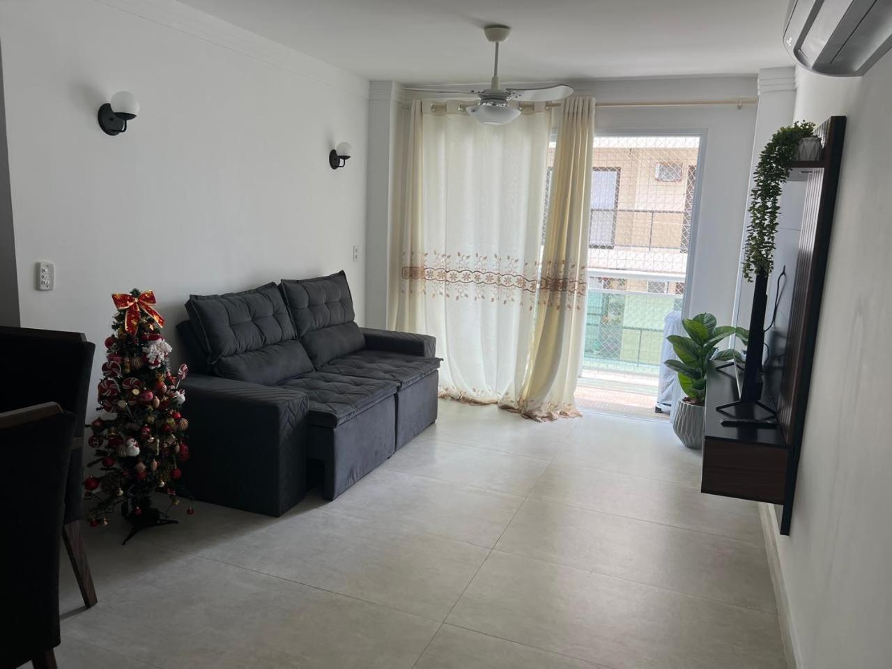 Beleza De Apartamento 300 Metros Da Praia Γκουαρούχα Εξωτερικό φωτογραφία